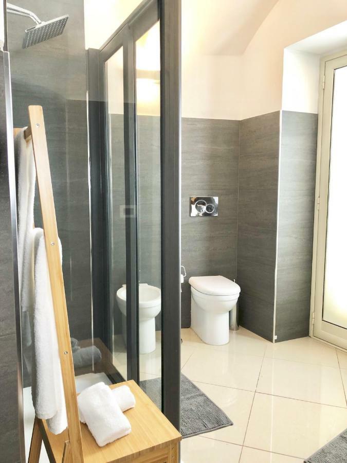Giader'S House - Free Parking Apartment Catania Ngoại thất bức ảnh