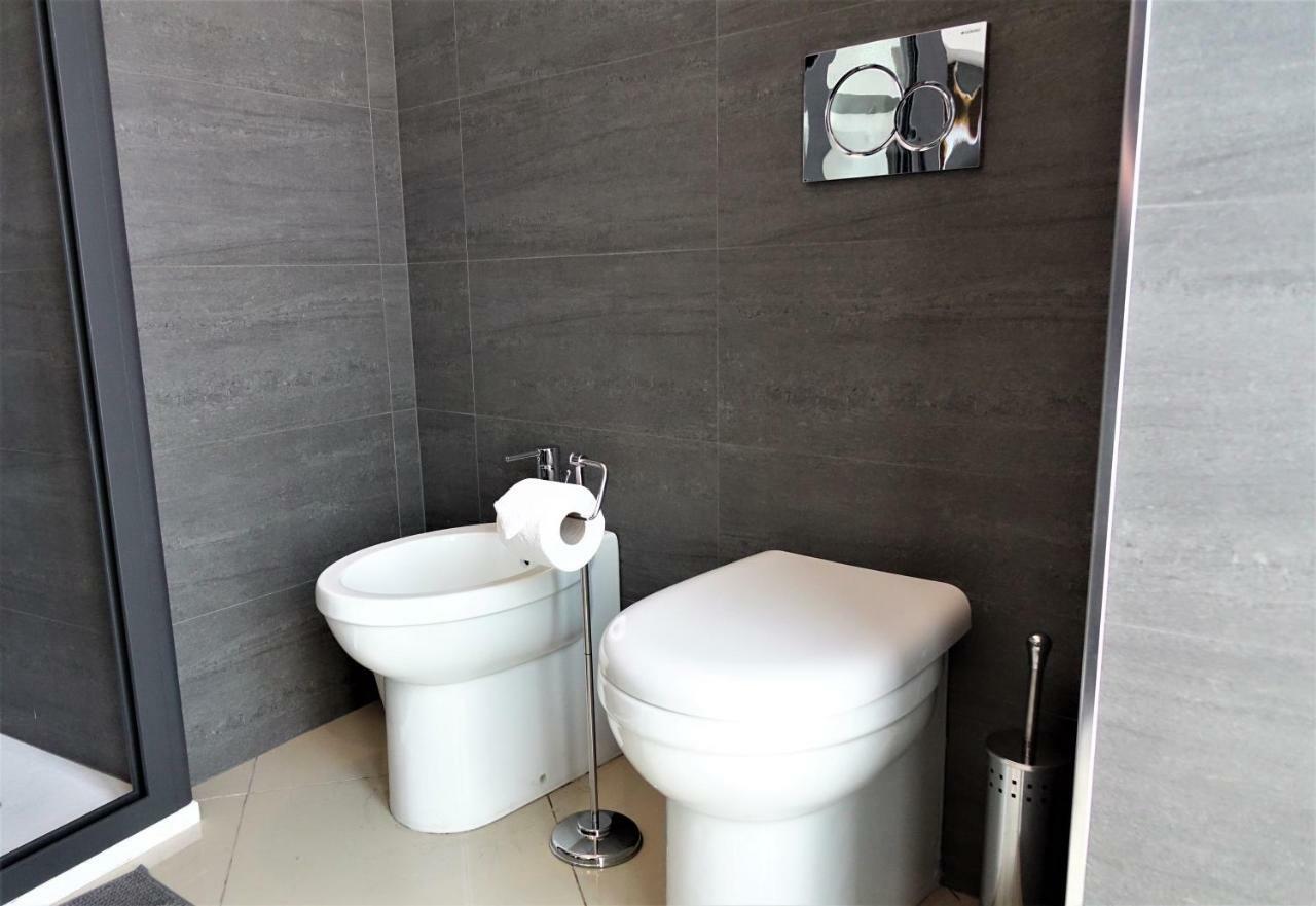 Giader'S House - Free Parking Apartment Catania Ngoại thất bức ảnh