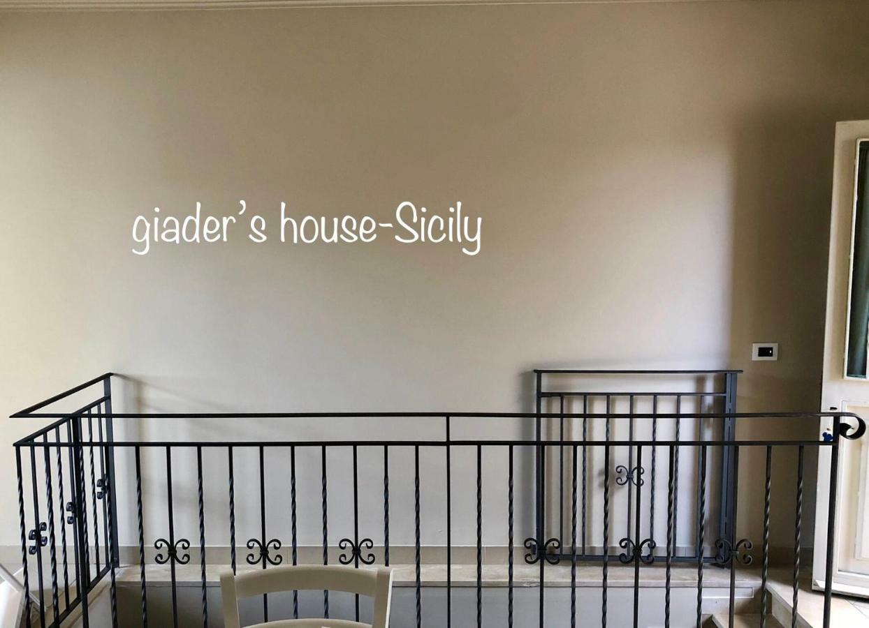 Giader'S House - Free Parking Apartment Catania Ngoại thất bức ảnh